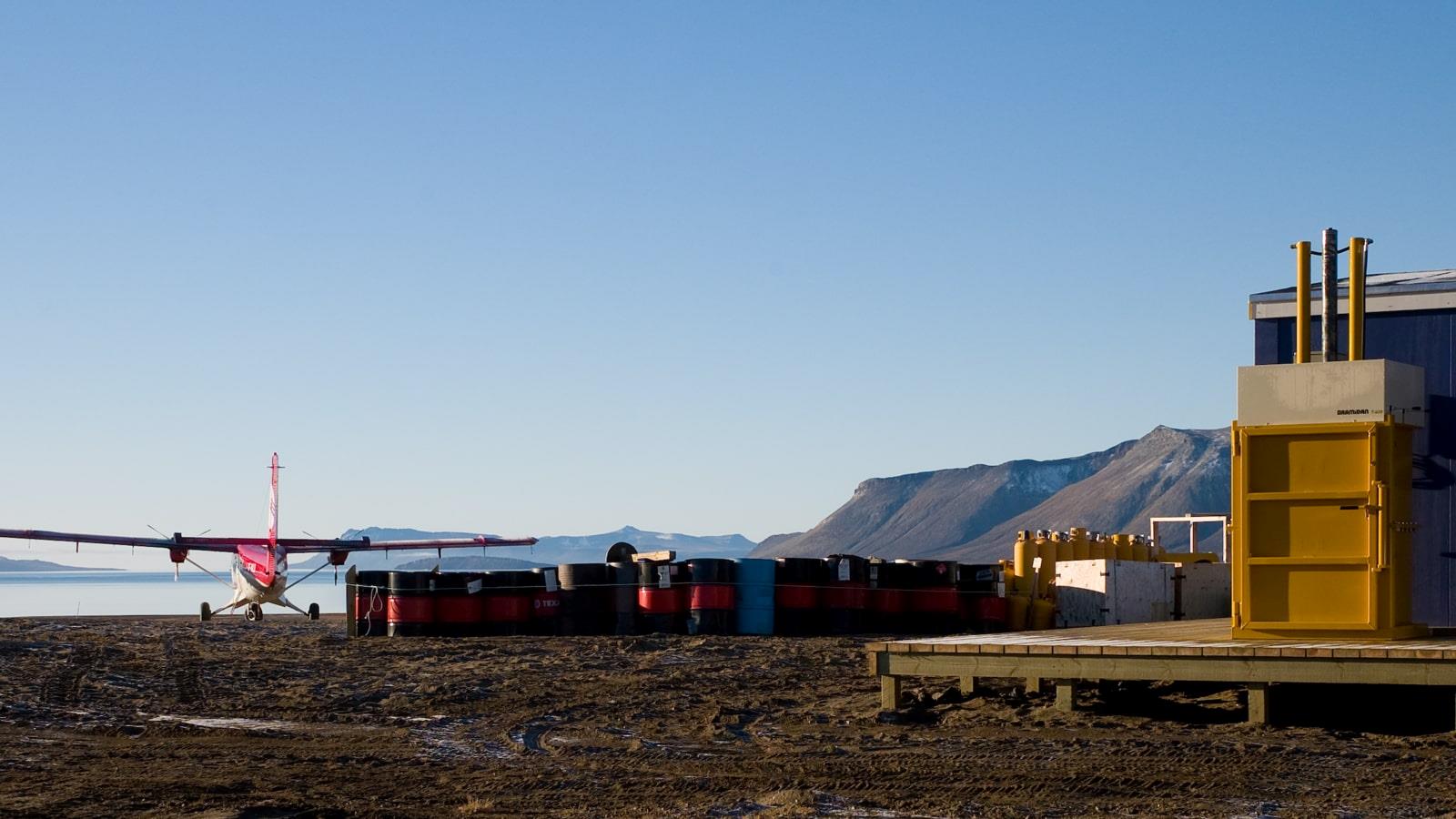 Plane and Bramidan drum press outside Zackenberg research station in Greenland